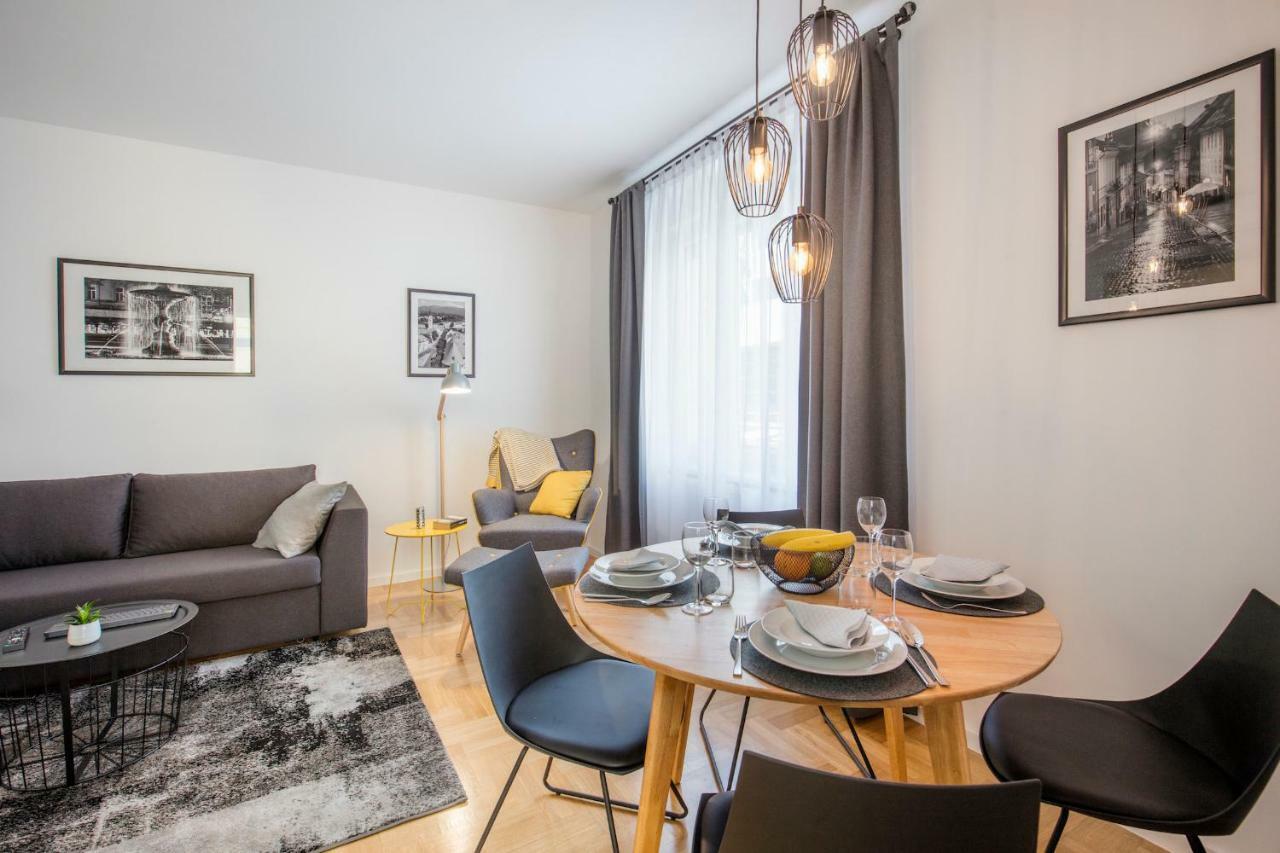 Apartments N10 Загреб Экстерьер фото